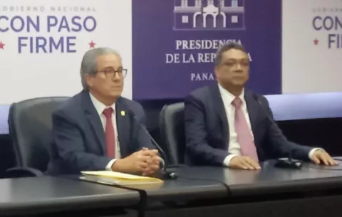 Gobierno explica metodología en mesas de trabajo por la CSS