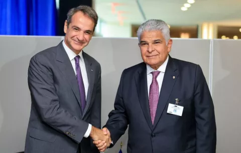 Grecia califica de 'inmerecido' que Panamá esté en listas discriminatorias 