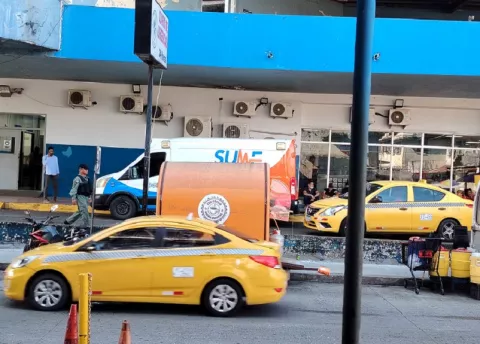Pistoleros matan a un hombre por Calle 14, Avenida Central, Colón