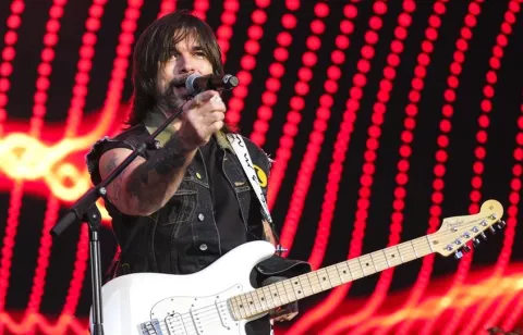 Juanes cautiva a Santiago con sus temas icónicos