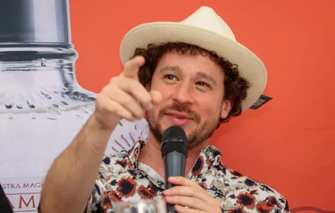 Luisito Comunica fue retenido brevemente en Santo Domingo