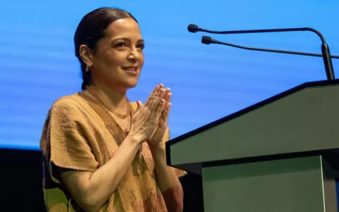  Natalia Lafourcade se convierte en la primera Embajadora de la Música por la Paz