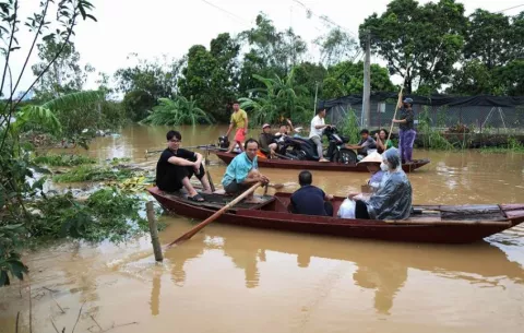 Ascienden a 87 los muertos y a 70 los desaparecidos a causa del tifón Yagi en Vietnam