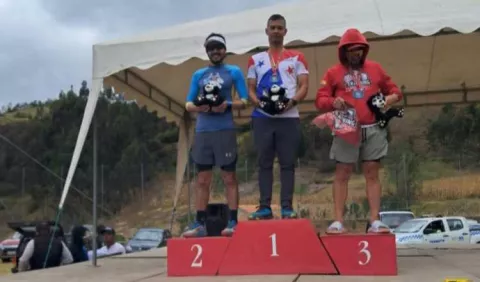 Panameño Abelardo Serrano gana en Canadá