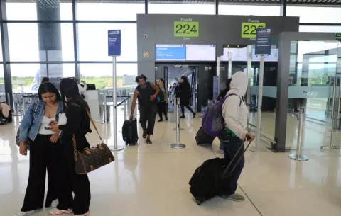 Primera fase de reparaciones en calle de rodaje de la terminal 2 de Tocumen concluye