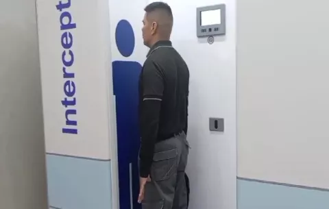 Buscan garantizar una mayor seguridad en La Joya y La Joyita con el 'Body scan'