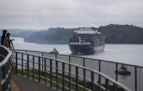 Canal de Panamá logra aumentó en sus ingresos en el año fiscal 2024 pese a sequía 