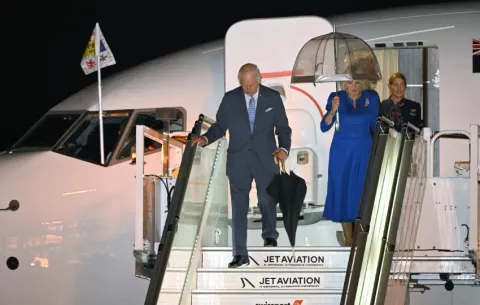 Carlos III y Camila visitan Australia en su primera visita como monarcas