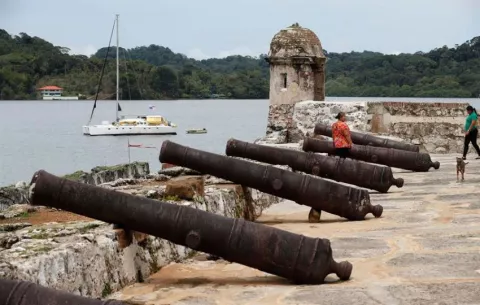 Avanza proceso de restauración del castillo Santiago de la Gloria, patrimonio en peligro