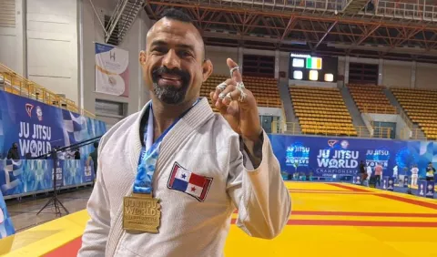 Panameño César Pérez gana oro en Mundial de Jiu-Jitsu de Grecia