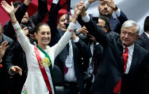  Claudia Sheinbaum dice que en México es tiempo de 'transformación' y 'de mujeres'