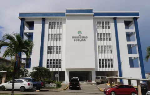 Legalizan la detención de dos hombres por homicidio en Nombre de Dios, Colón