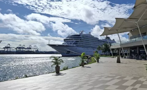 Mayoría de turistas de cruceros no se quedan en Colón, los llevan a otros destinos del país  