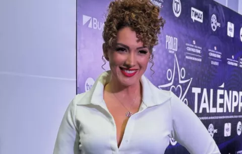 Erika Ender recibe mensajes de apoyo tras cirugía de emergencia