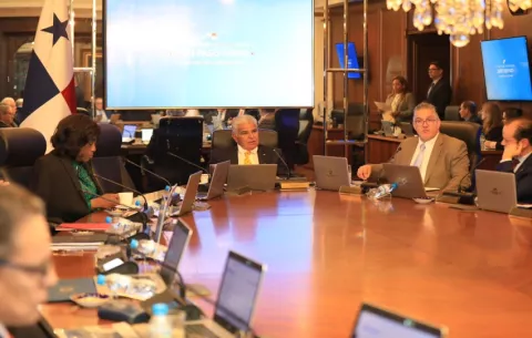 Gabinete aprobó pago de salarios a trabajadores eventuales del sector Salud