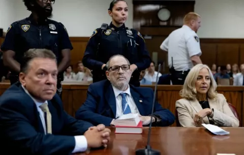 Harvey Weinstein enfrentará un nuevo juicio en 2025