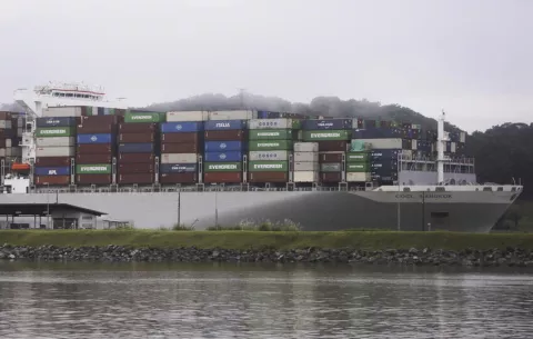 Huelga portuaria en EE.UU. puede impactar al Canal de Panamá 
