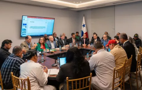  Mesa de salud analizó la mora quirúrgica y las citas médicas en la CSS