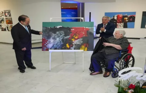 La exposición 'Manchas, Signos y Formas'  de Antonio Alvarado estará disponible hasta el 15 de noviembre