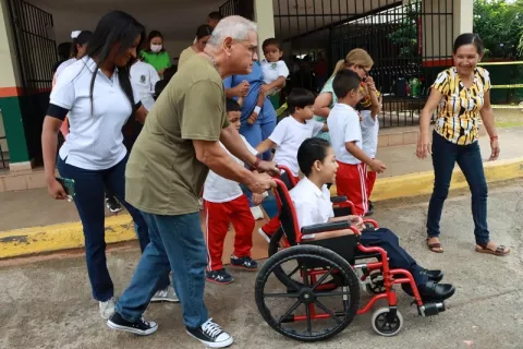 Simulacro de evacuación efectúan en sede del IPHE en Herrera 