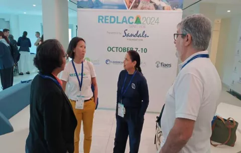 Panamá comparte su compromiso verde y azul en la RedLAC 2024