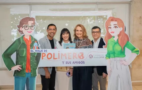 Tere Domínguez O. presentó ‘El viaje de Polímero y sus amigos’