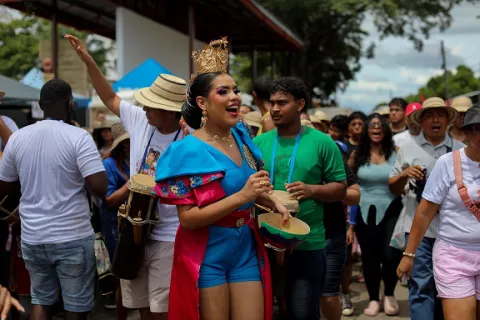 Folclore destaca en  Desfile de Carretas del Festival del Toro Guapo de Antón