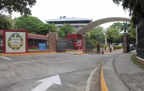 UP lanzará carnet digital el lunes; diploma con QR en 2025