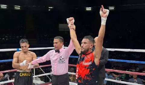 Valdespino corrige errores y noquea; Samir Cuentas vence a Torres en KO al Cáncer