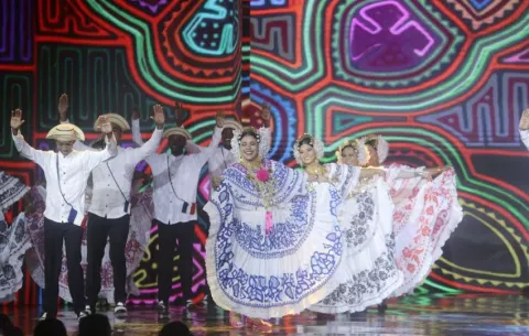 Canal de Panamá lanza campaña para celebrar 25 años de su traspaso de Estados Unidos