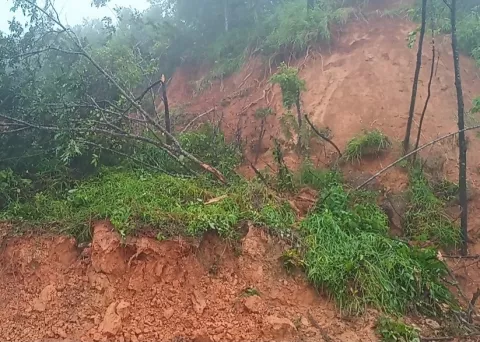 Varias comunidades de Veraguas incomunicadas desde hace 15 días