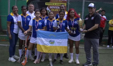 Colón y Chiriquí, ganan título en el  Campeonato Nacional de Hockey Juvenil