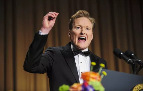 Conan O'Brien para presentar la 97 edición de los Óscar