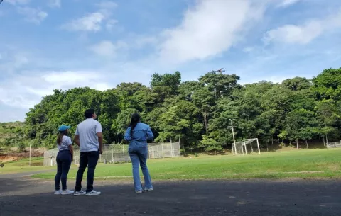 Con un dron, estudiante de la UTP estudia contaminantes atmosféricos