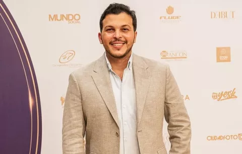 César Anel se defiende de las acusaciones 