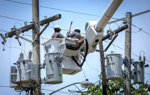 Gobierno espera que Naturgy mejore en 6 meses el servicio eléctrico