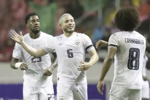 Panamá vence a Costa Rica y llega con ventaja al Rommel Fernández