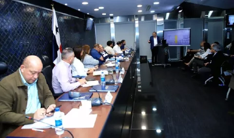 Costo político no frenará proyecto de reformas a la CSS