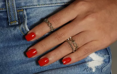 Tendencias de manicura para las fiestas decembrinas