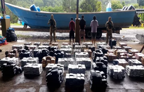 Senan incauta 2,276 paquetes de droga y detiene a tres personas en Veraguas