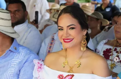 Alcaldesa de Arraiján señala que eligió día de semana para que desfile fuera gratis