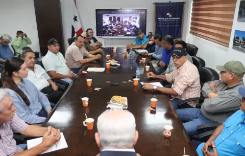 Se preparan para entrada en vigencia de TLC con Estados Unidos