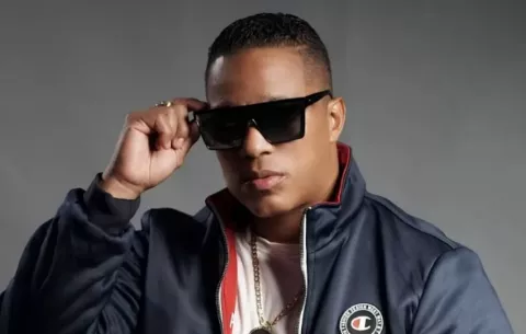 Aspirante continuará enalteciendo el 'romantic style'