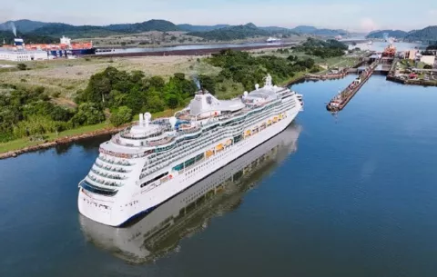Canal de Panamá: 25 años de éxito y soberanía
