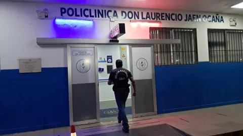 Asesinan a hombre en un retén simulado en Colón