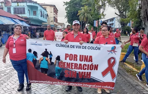 Realizan caminata de concienciación sobre el VIH/Sida en Colón