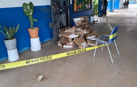 Ladrones hurtan unas 75 laptops de un centro educativo en Colón
