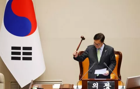 Fracasa la moción para destituir al presidente surcoreano por el boicot de su partido