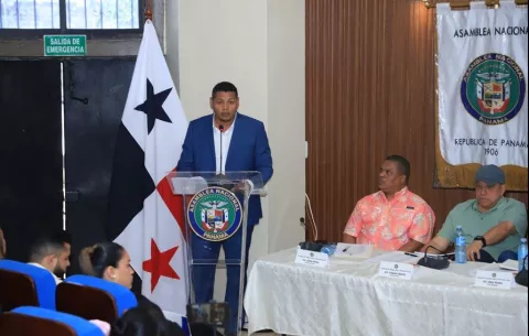 Bancada Vamos solicita al Ejecutivo extender discusión del proyecto de reformas a la CSS