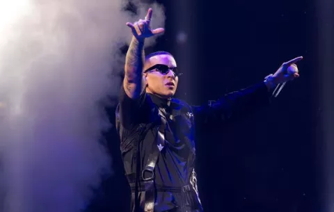 Daddy Yankee retoma el control de sus empresas tras un acuerdo mutuo con su esposa